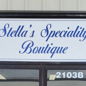 Meet your Posher, Stella